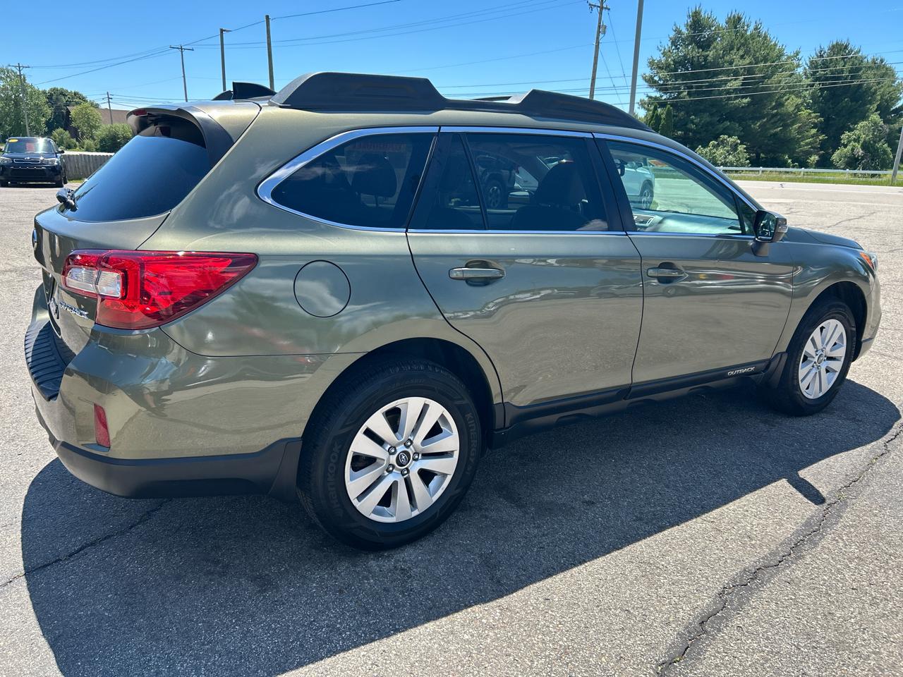Subaru Outback 2.5i Premium 2016