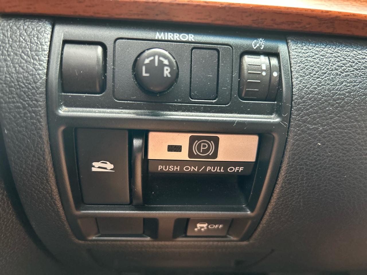 Subaru Outback 2.5i Limited 2013