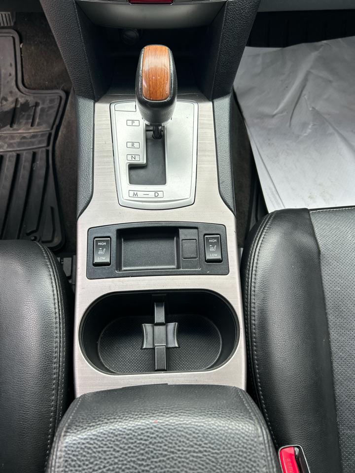 Subaru Outback 2.5i Limited 2013