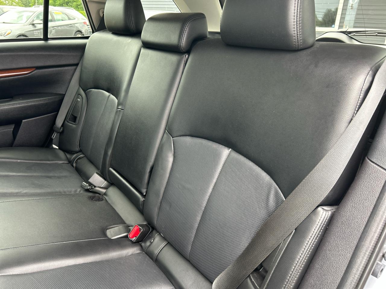 Subaru Outback 2.5i Limited 2013