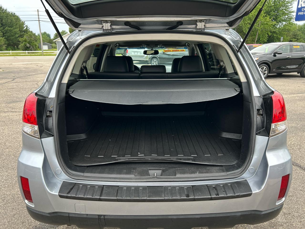 Subaru Outback 2.5i Limited 2013