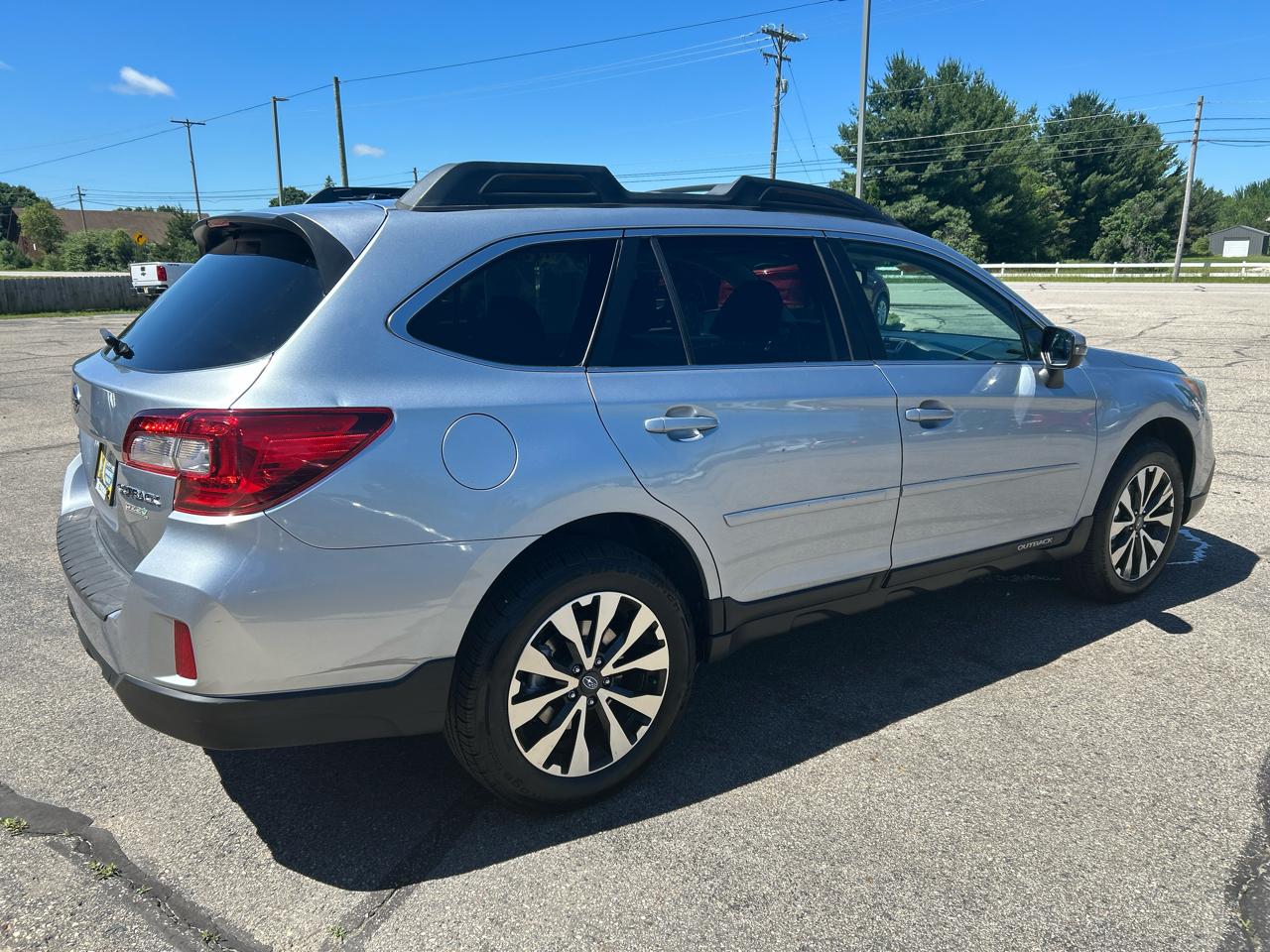Subaru Outback 2.5i Limited 2015