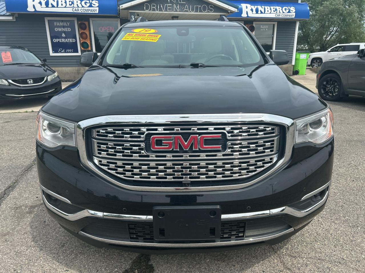 GMC Acadia Denali AWD 2019