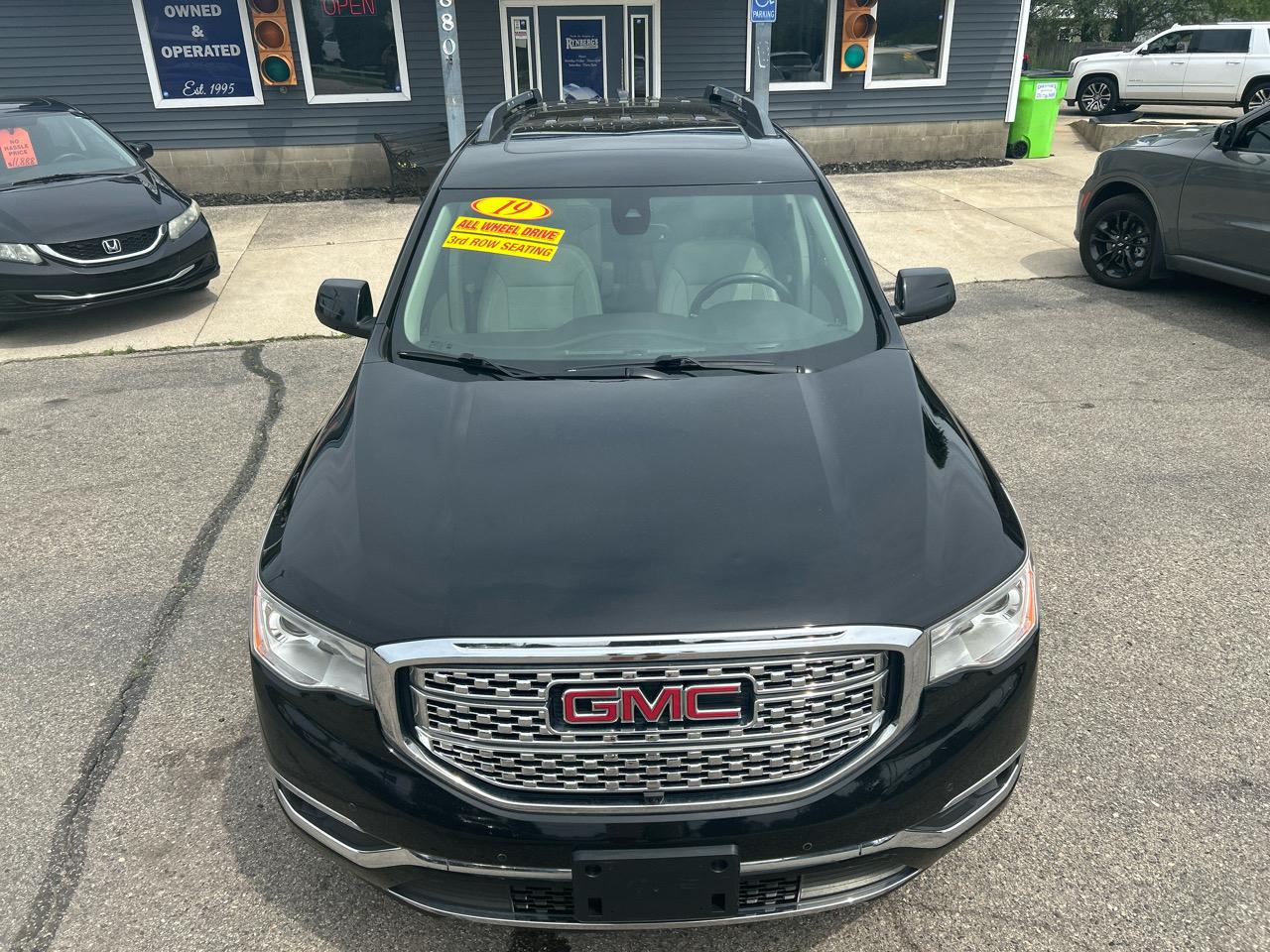 GMC Acadia Denali AWD 2019