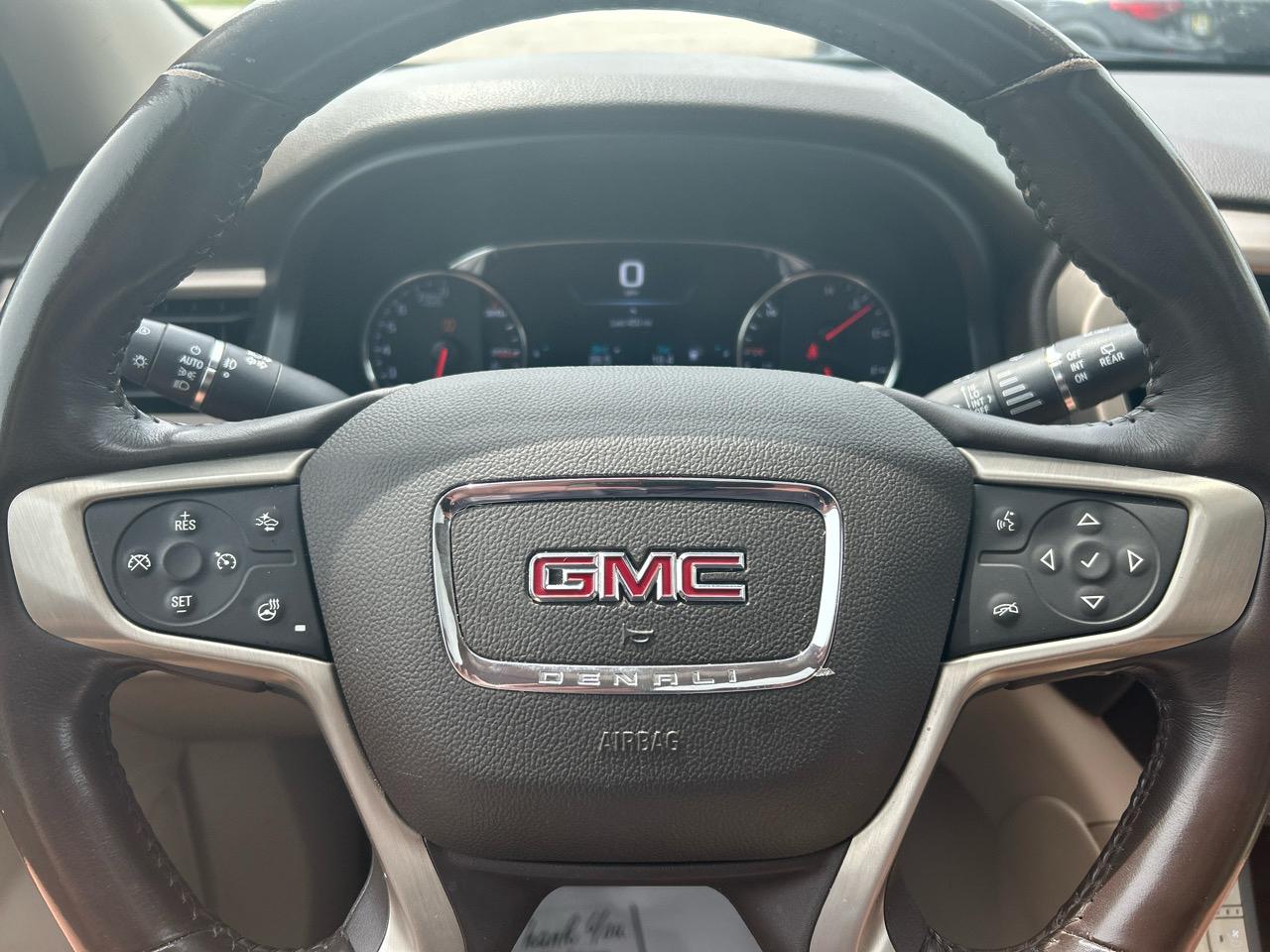GMC Acadia Denali AWD 2019