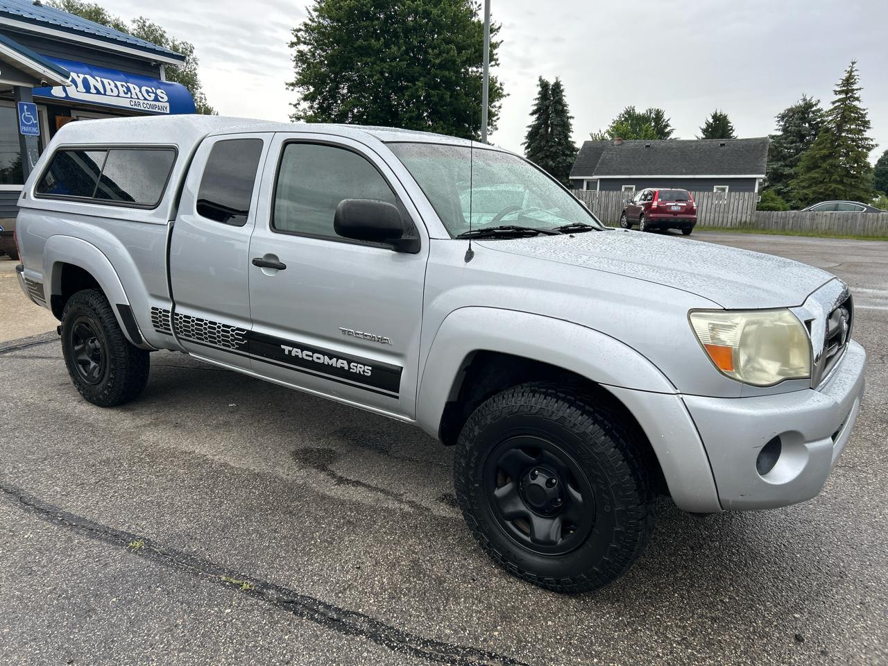 Toyota Tacoma PreRunner Access Cab I4 Manual 2WD 2005