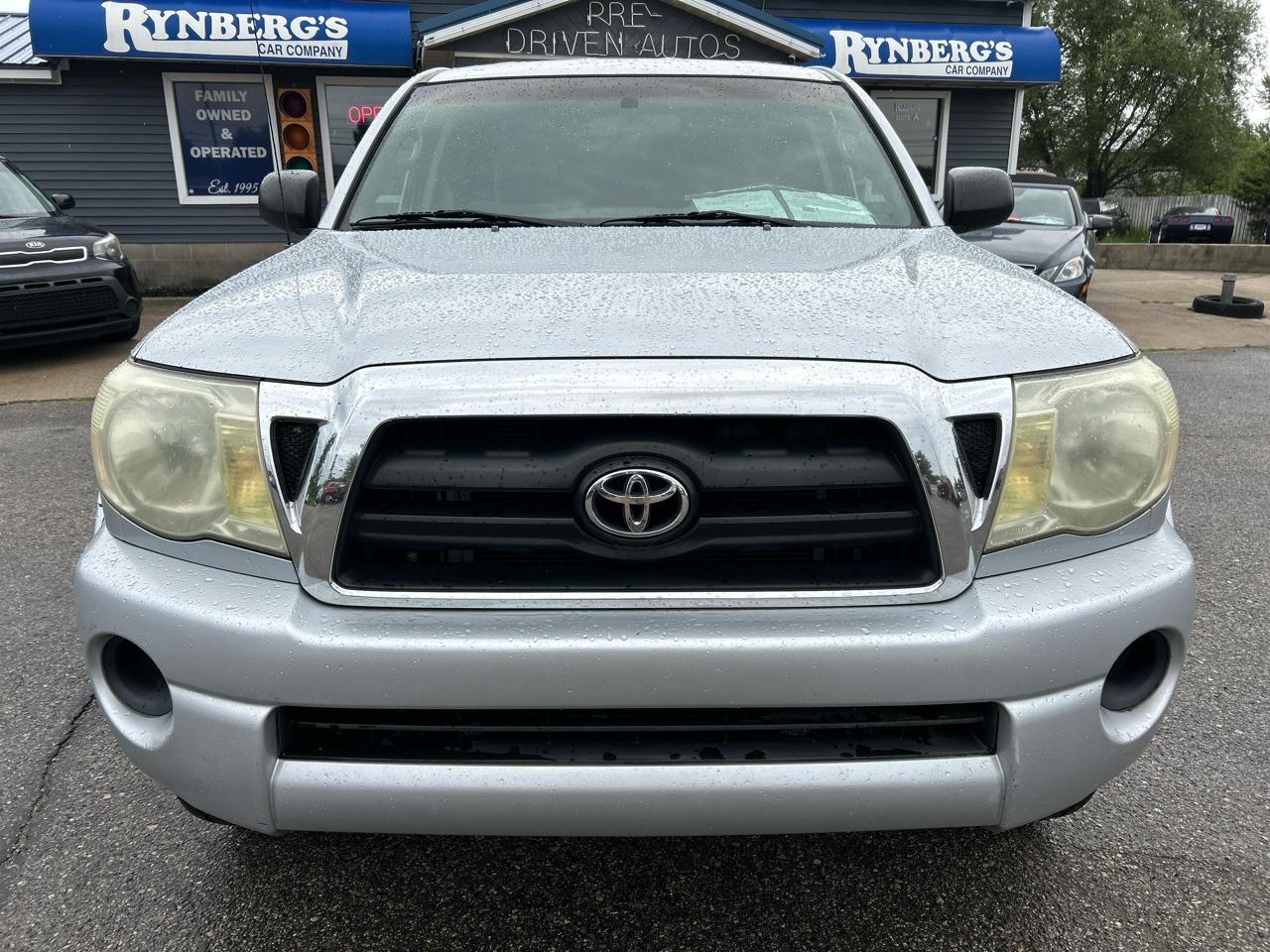 Toyota Tacoma PreRunner Access Cab I4 Manual 2WD 2005