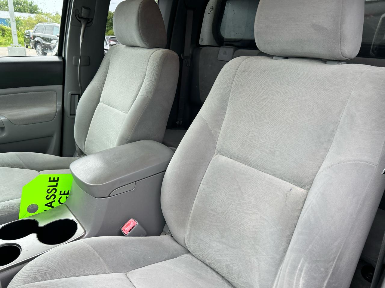 Toyota Tacoma PreRunner Access Cab I4 Manual 2WD 2005