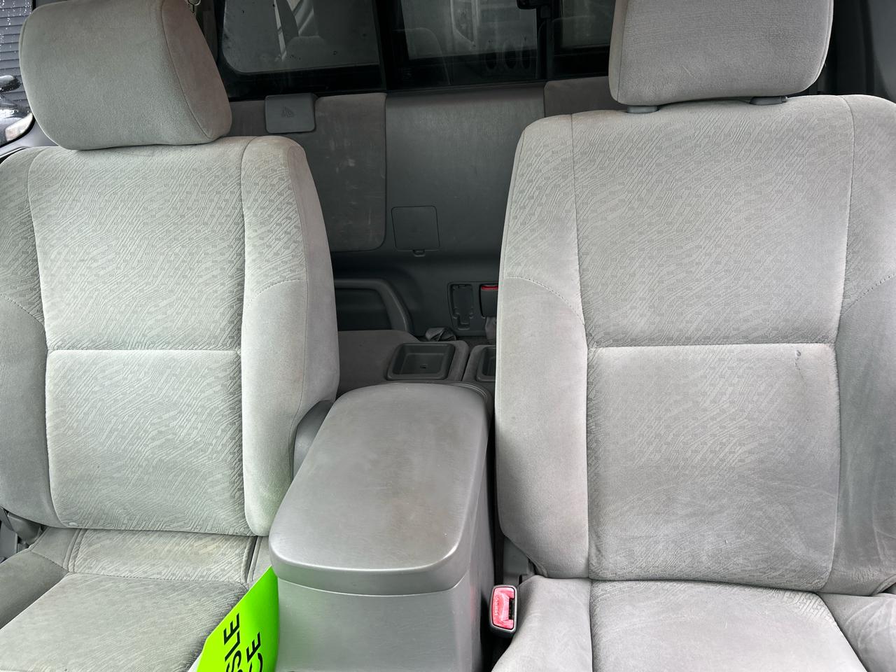 Toyota Tacoma PreRunner Access Cab I4 Manual 2WD 2005