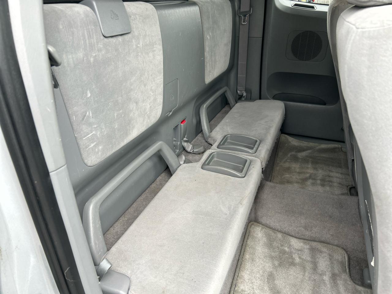 Toyota Tacoma PreRunner Access Cab I4 Manual 2WD 2005