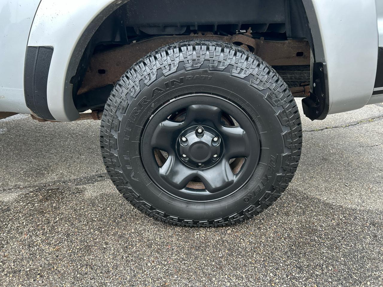 Toyota Tacoma PreRunner Access Cab I4 Manual 2WD 2005