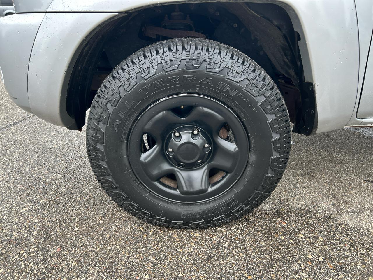 Toyota Tacoma PreRunner Access Cab I4 Manual 2WD 2005