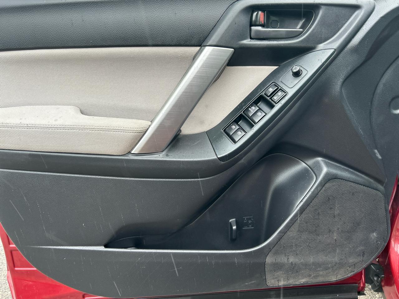 Subaru Forester 2.5i 2015