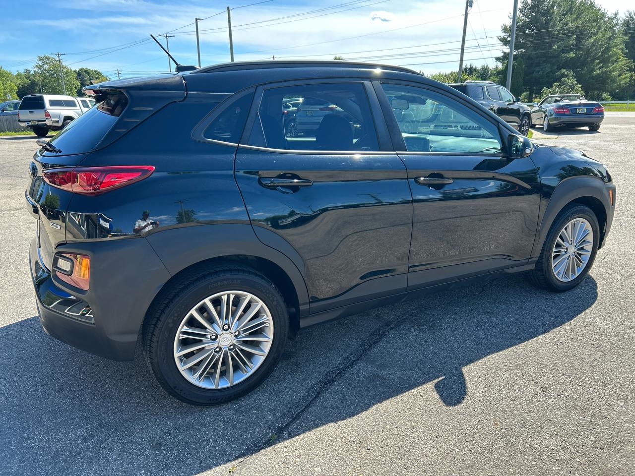 Hyundai Kona SEL w/Contrast Roof AWD 2018