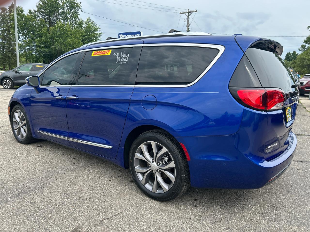Chrysler Pacifica Limited 2019
