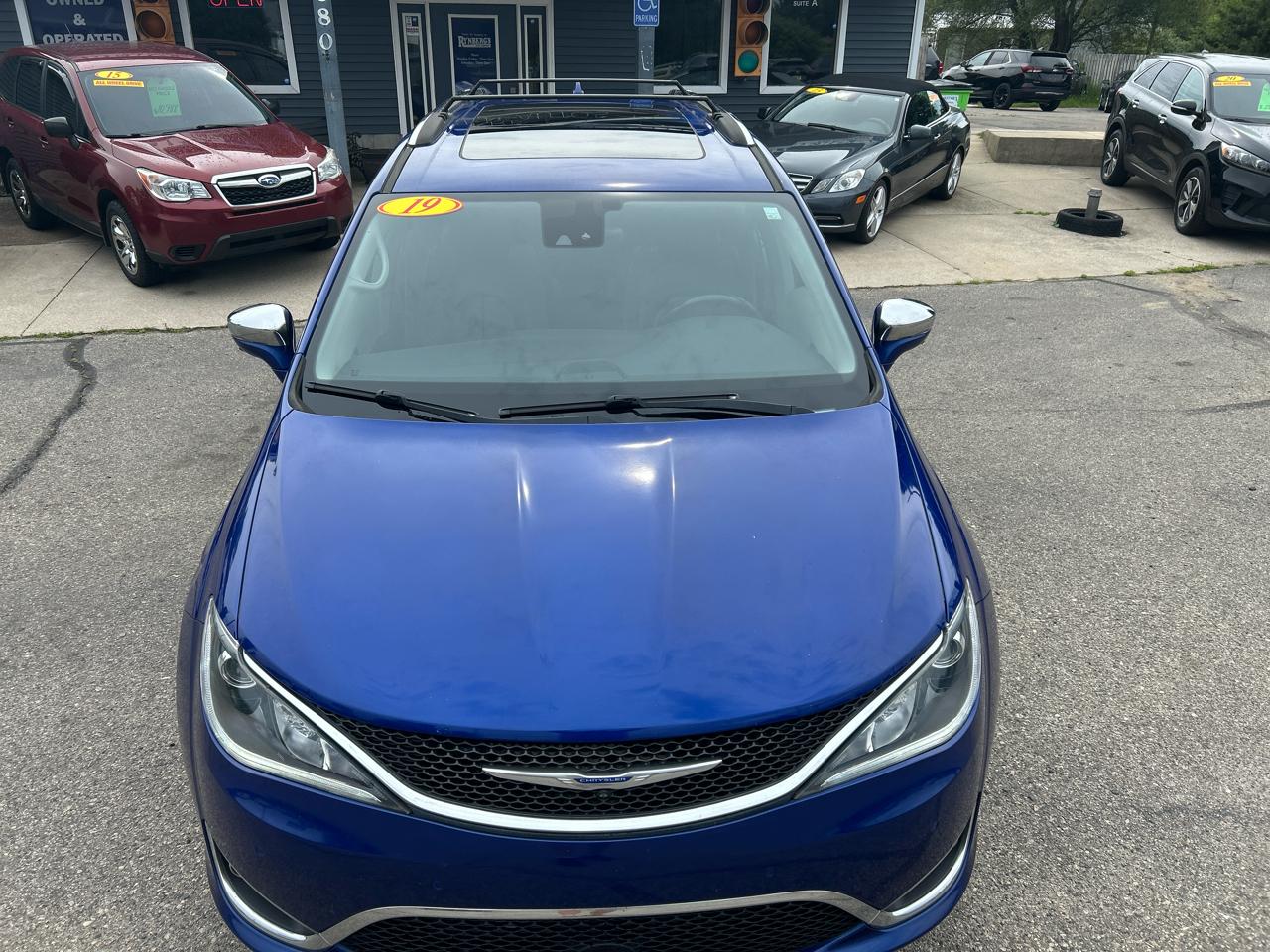 Chrysler Pacifica Limited 2019