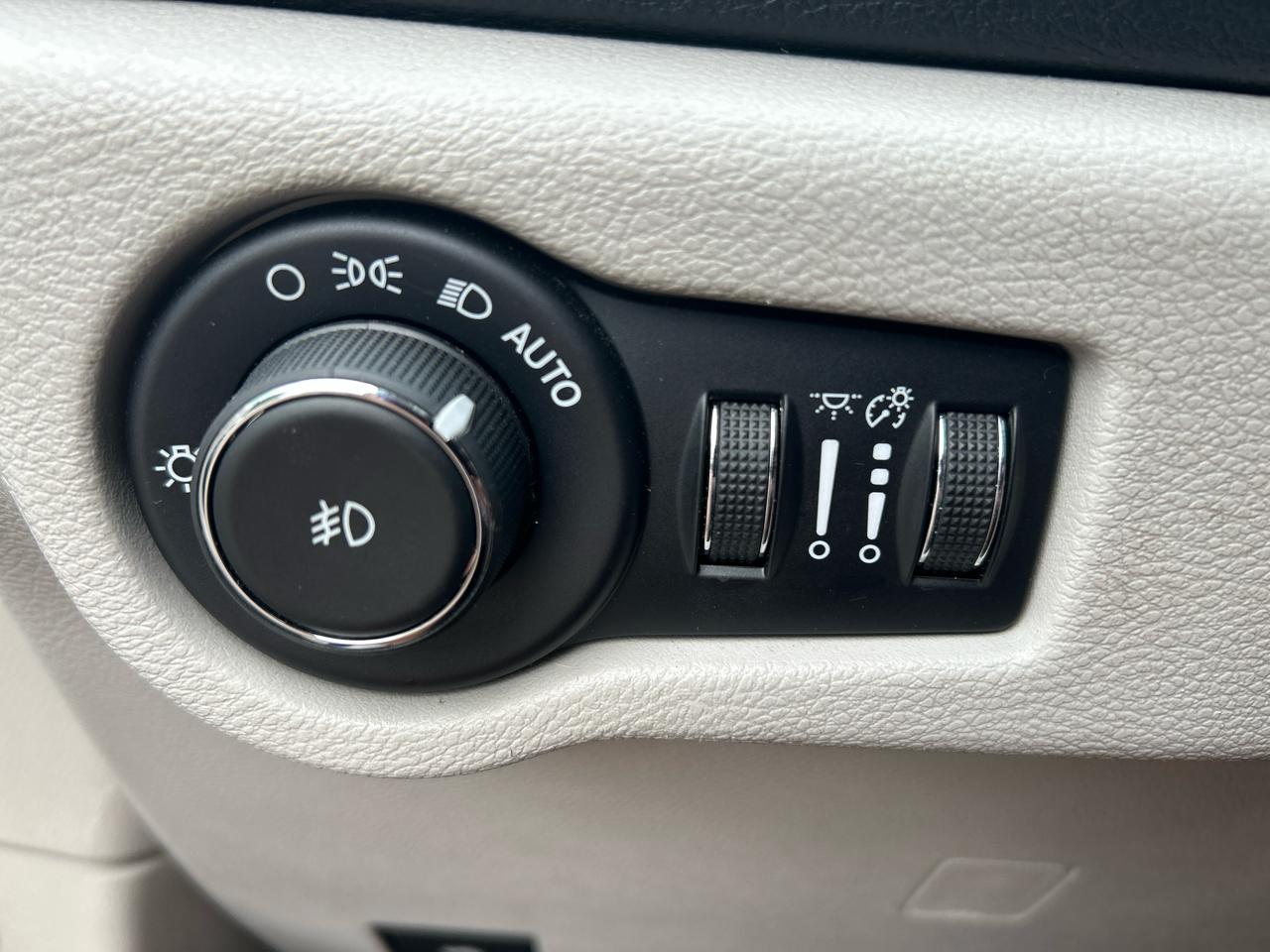 Chrysler Pacifica Limited 2019