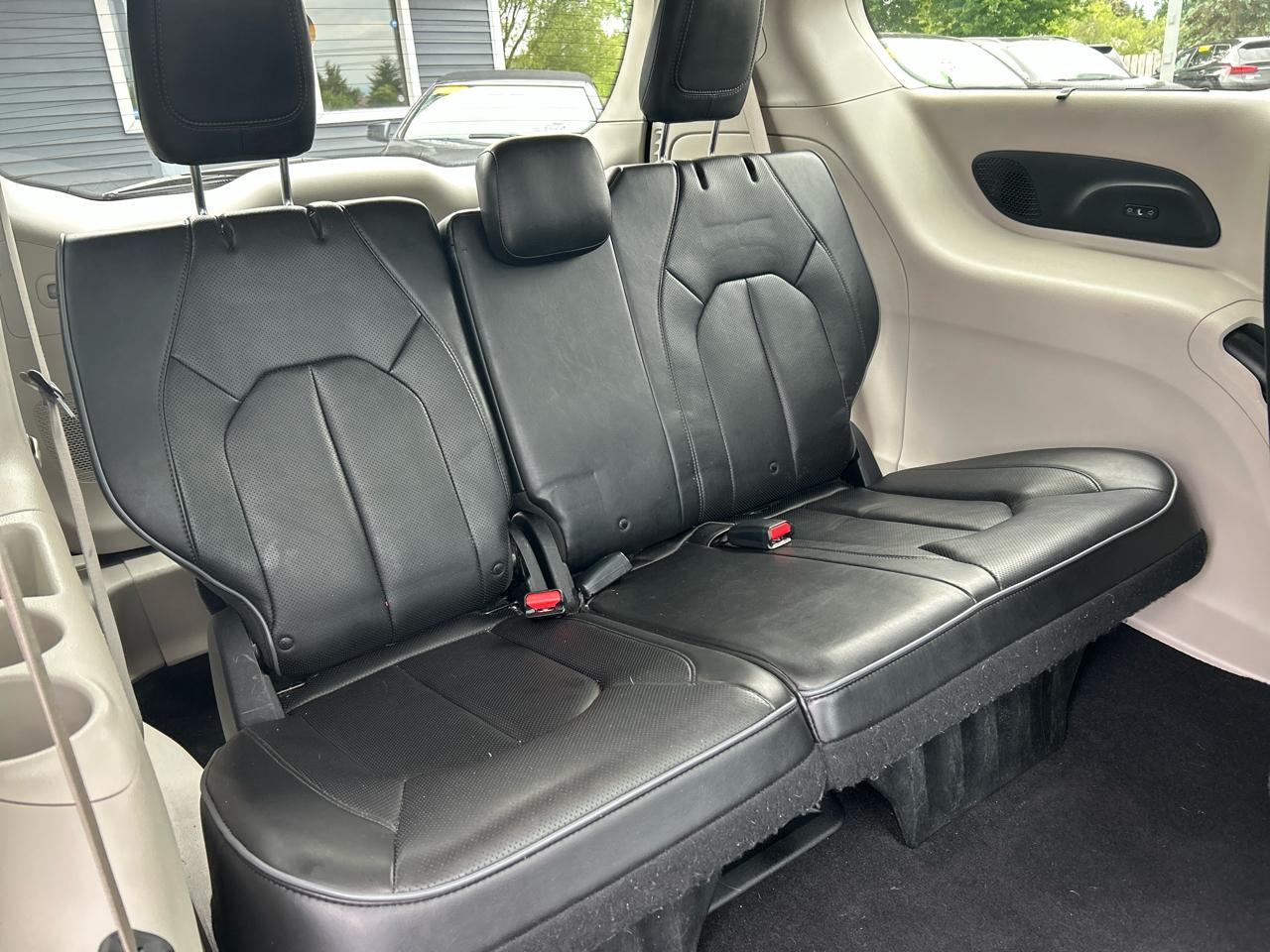 Chrysler Pacifica Limited 2019