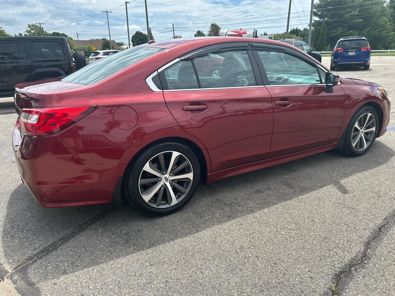 Subaru Legacy 3.6R Limited 2015
