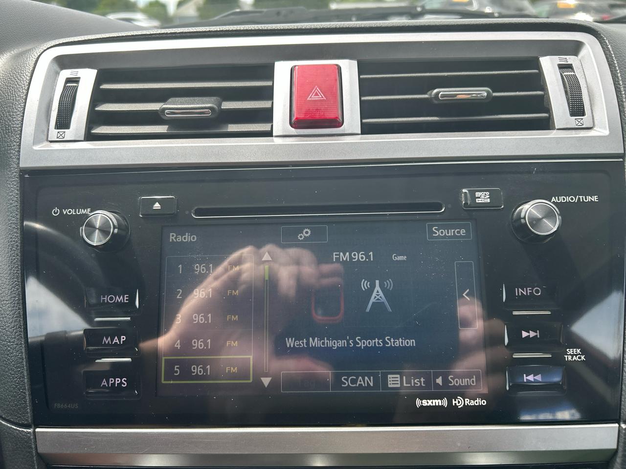 Subaru Legacy 3.6R Limited 2015