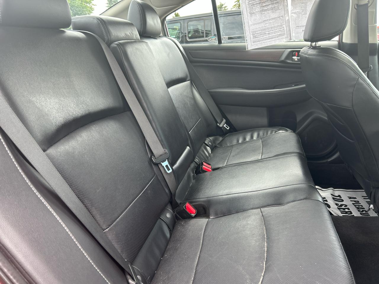 Subaru Legacy 3.6R Limited 2015