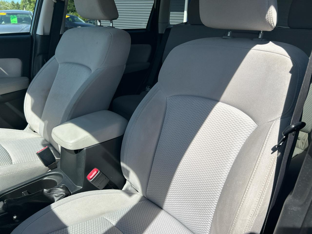 Subaru Forester 2.5i Premium PZEV CVT 2016
