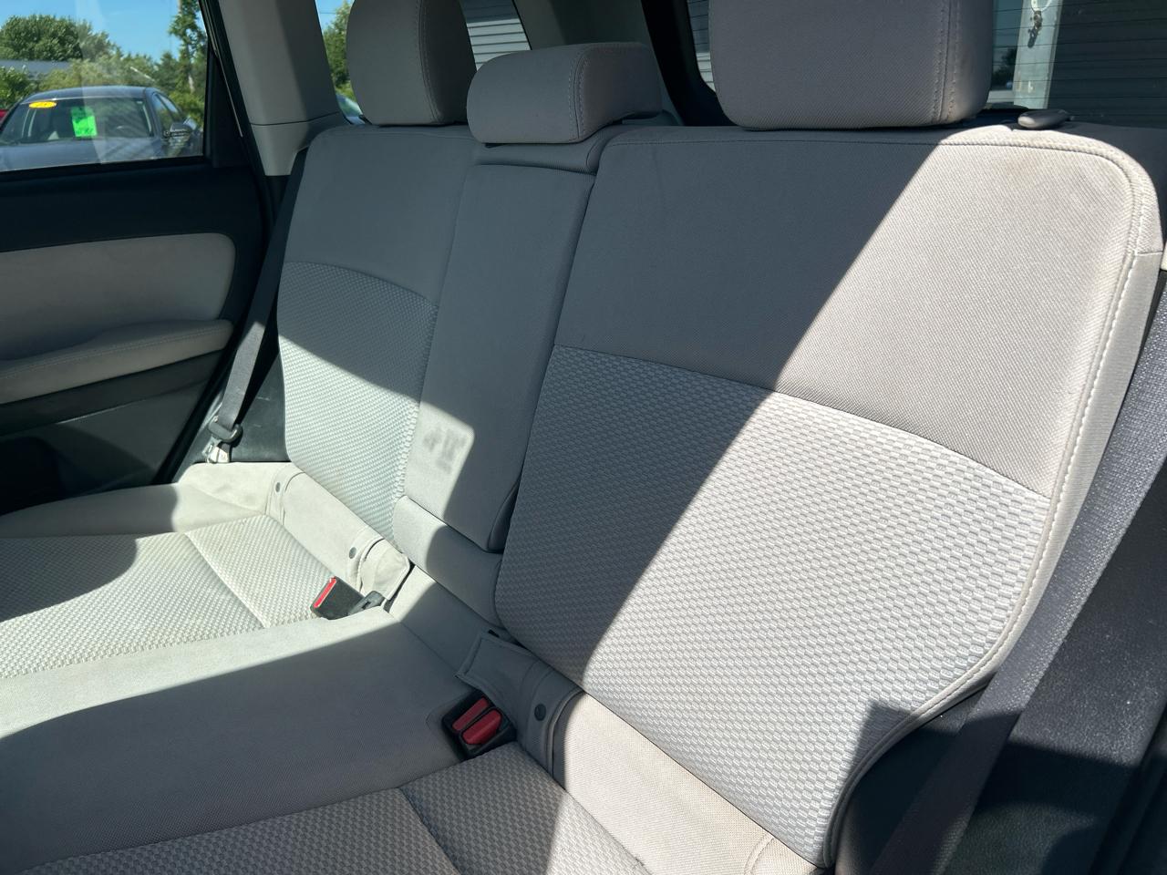 Subaru Forester 2.5i Premium PZEV CVT 2016
