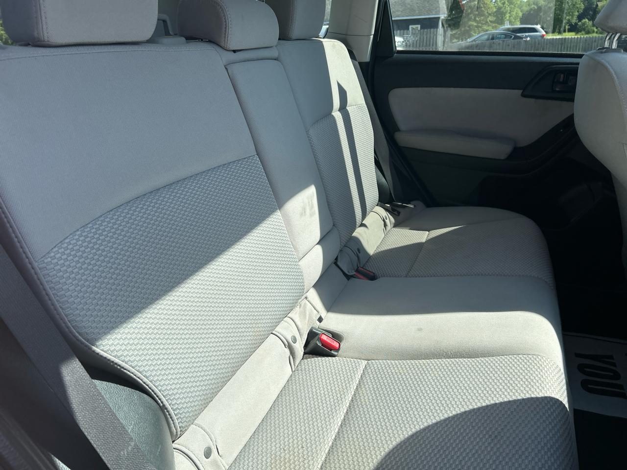 Subaru Forester 2.5i Premium PZEV CVT 2016
