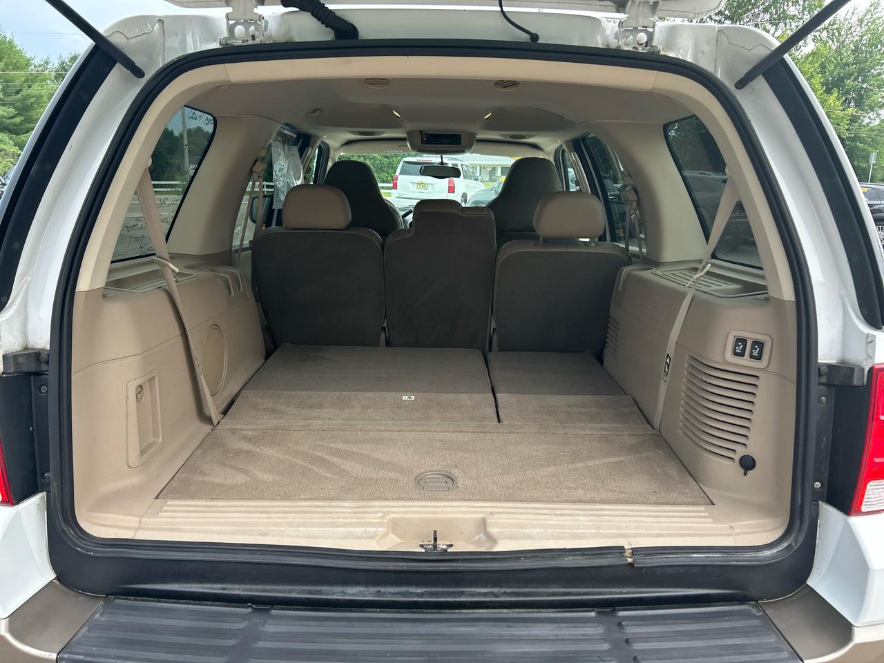 Ford Expedition Eddie Bauer 4WD 2003