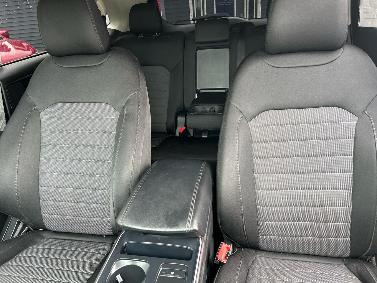 Ford Edge SE AWD 2022