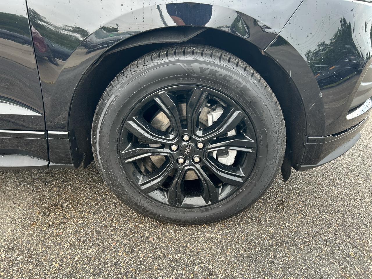 Ford Edge SE AWD 2022