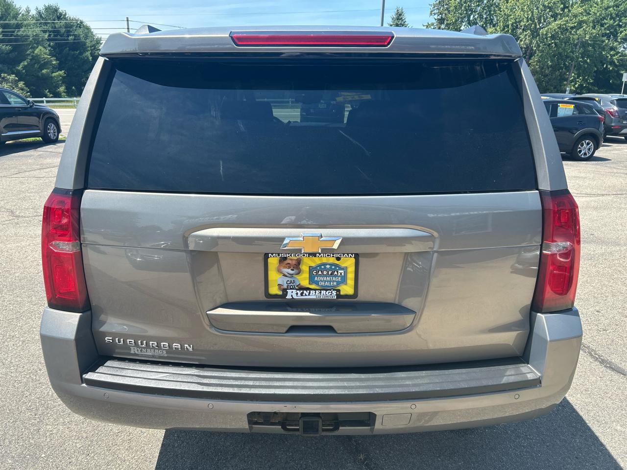 Chevrolet Suburban LT 4WD 2019
