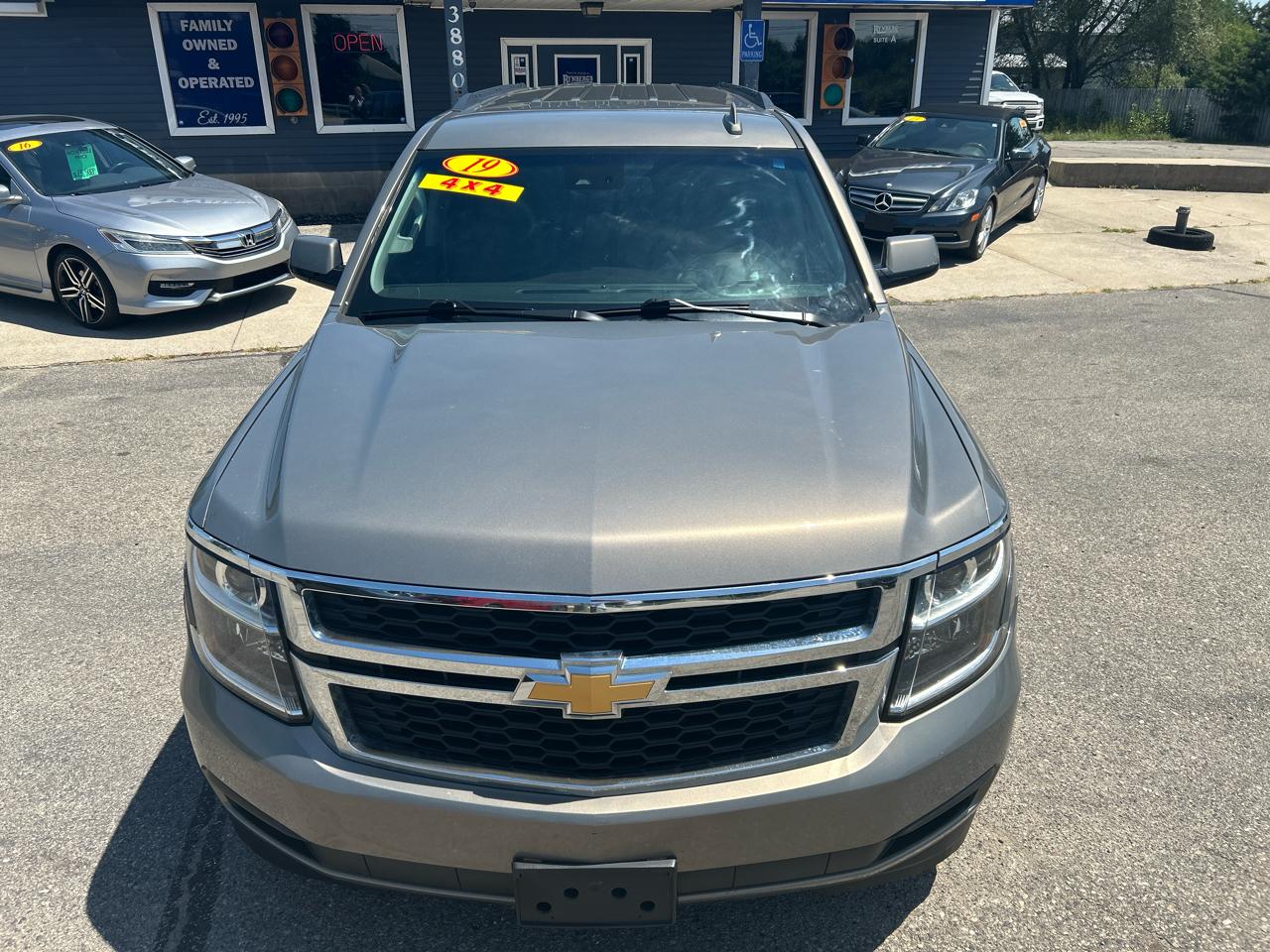 Chevrolet Suburban LT 4WD 2019