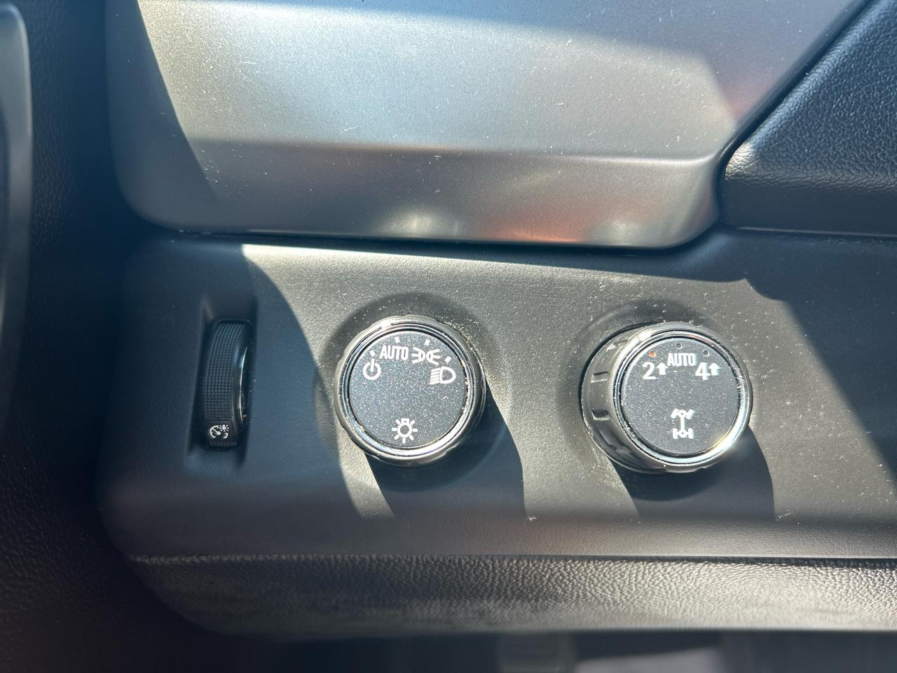 Chevrolet Suburban LT 4WD 2019