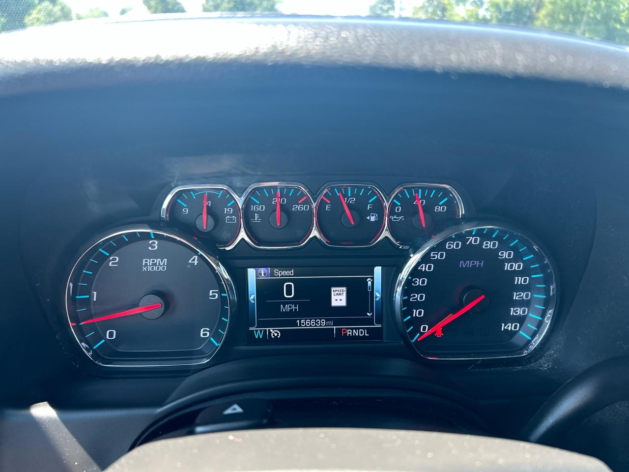 Chevrolet Suburban LT 4WD 2019
