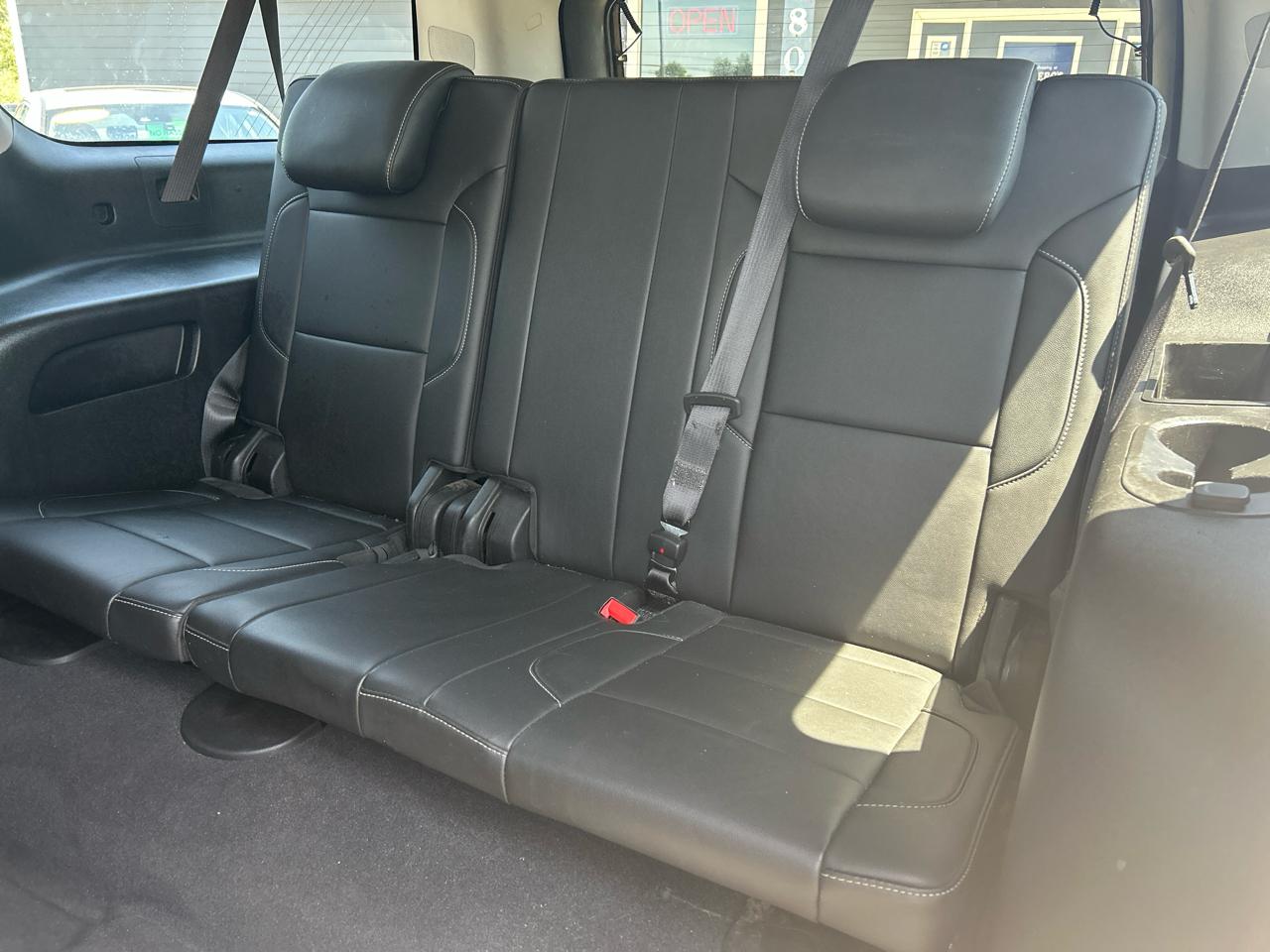 Chevrolet Suburban LT 4WD 2019