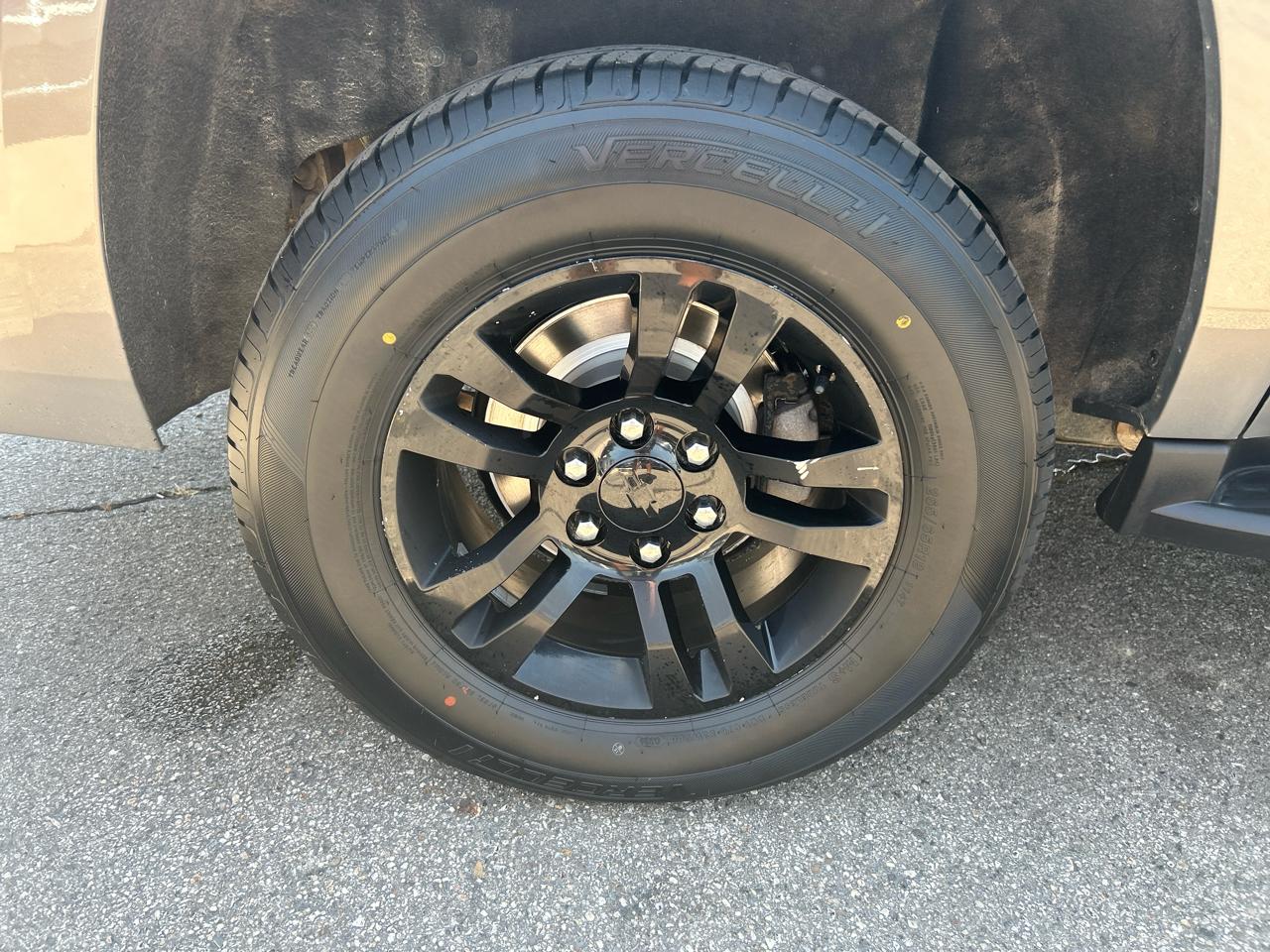Chevrolet Suburban LT 4WD 2019