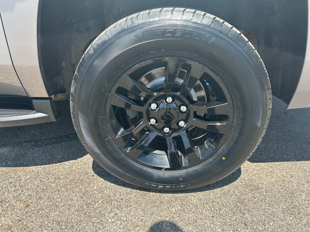 Chevrolet Suburban LT 4WD 2019