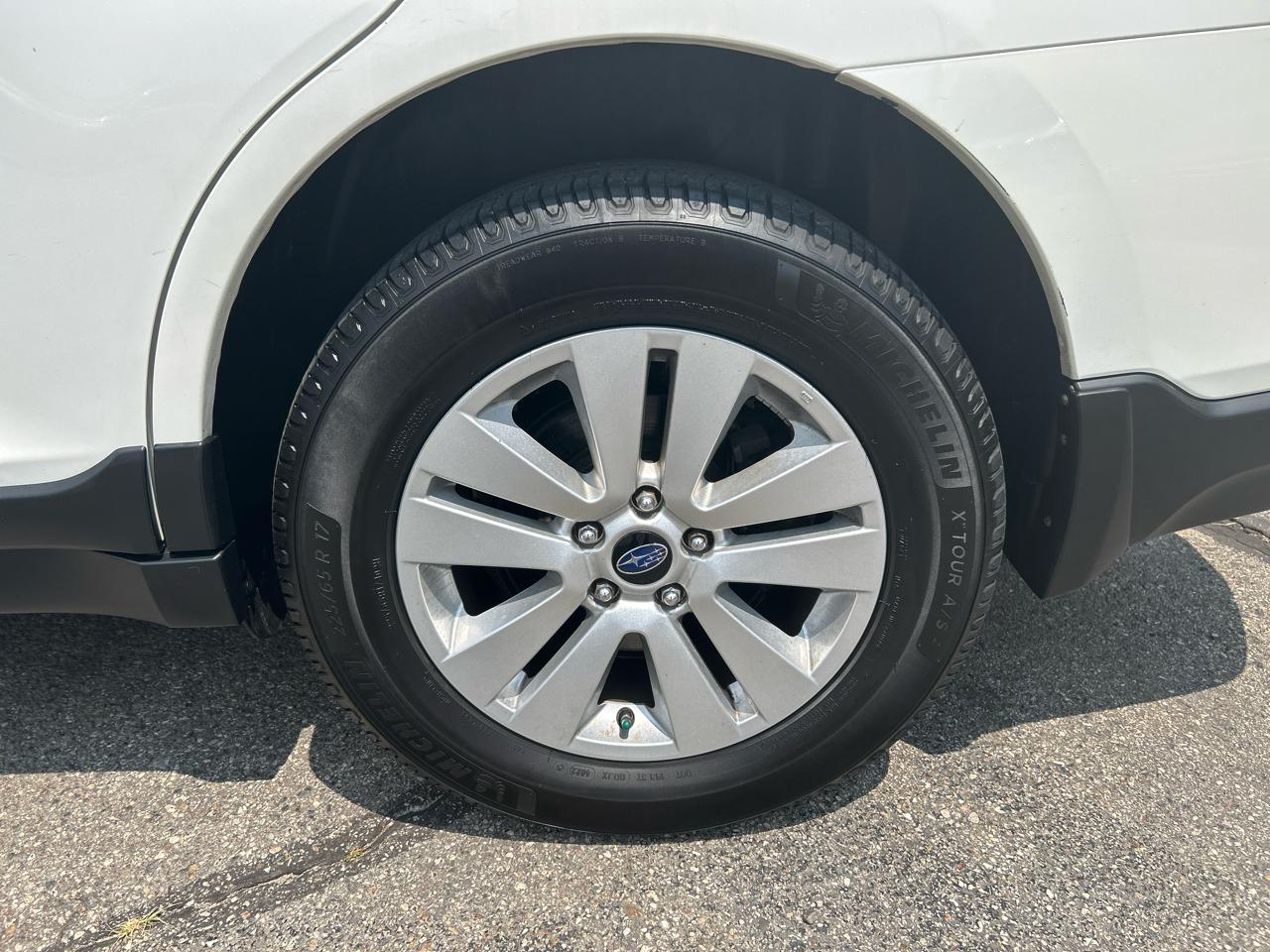 Subaru Outback 2.5i Premium 2017