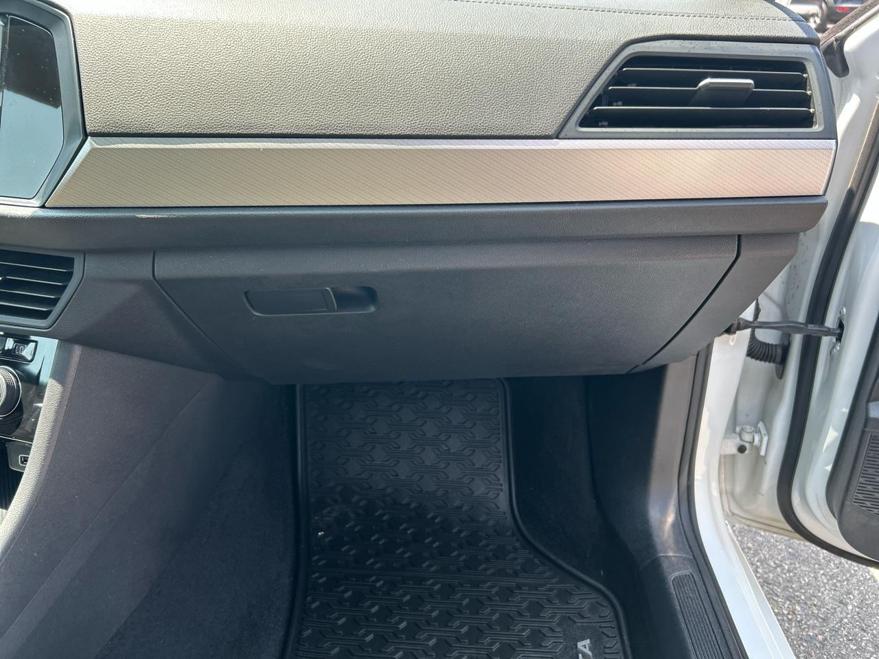 Volkswagen Jetta 1.4T SE 8A 2019