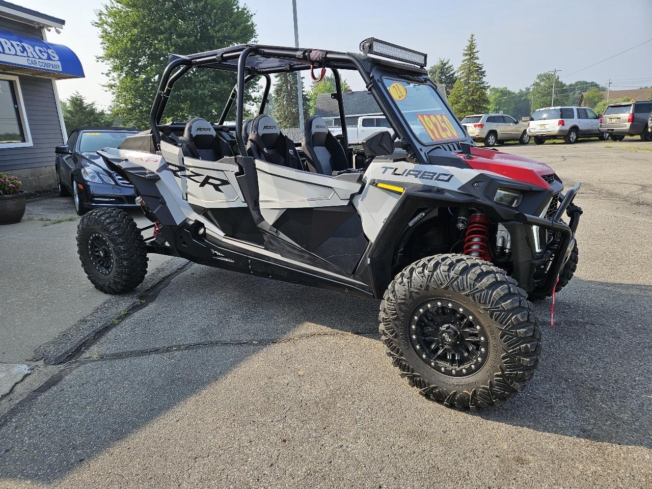Polaris RZR 1000 XP  2021