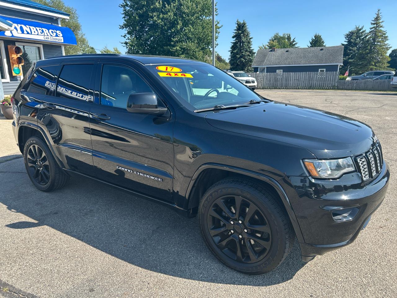 Jeep Grand Cherokee Laredo 4WD 2017