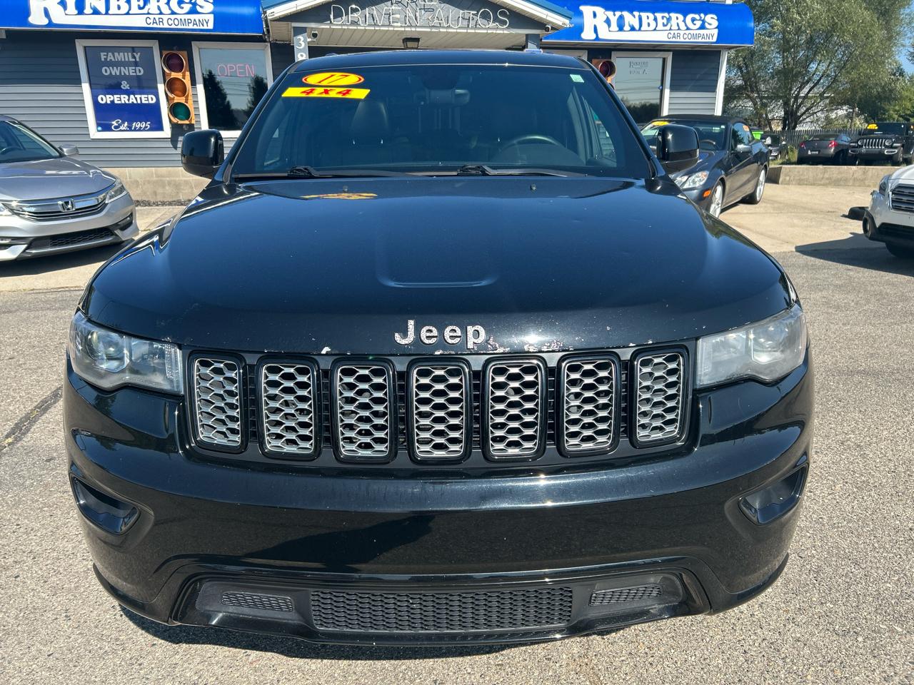 Jeep Grand Cherokee Laredo 4WD 2017