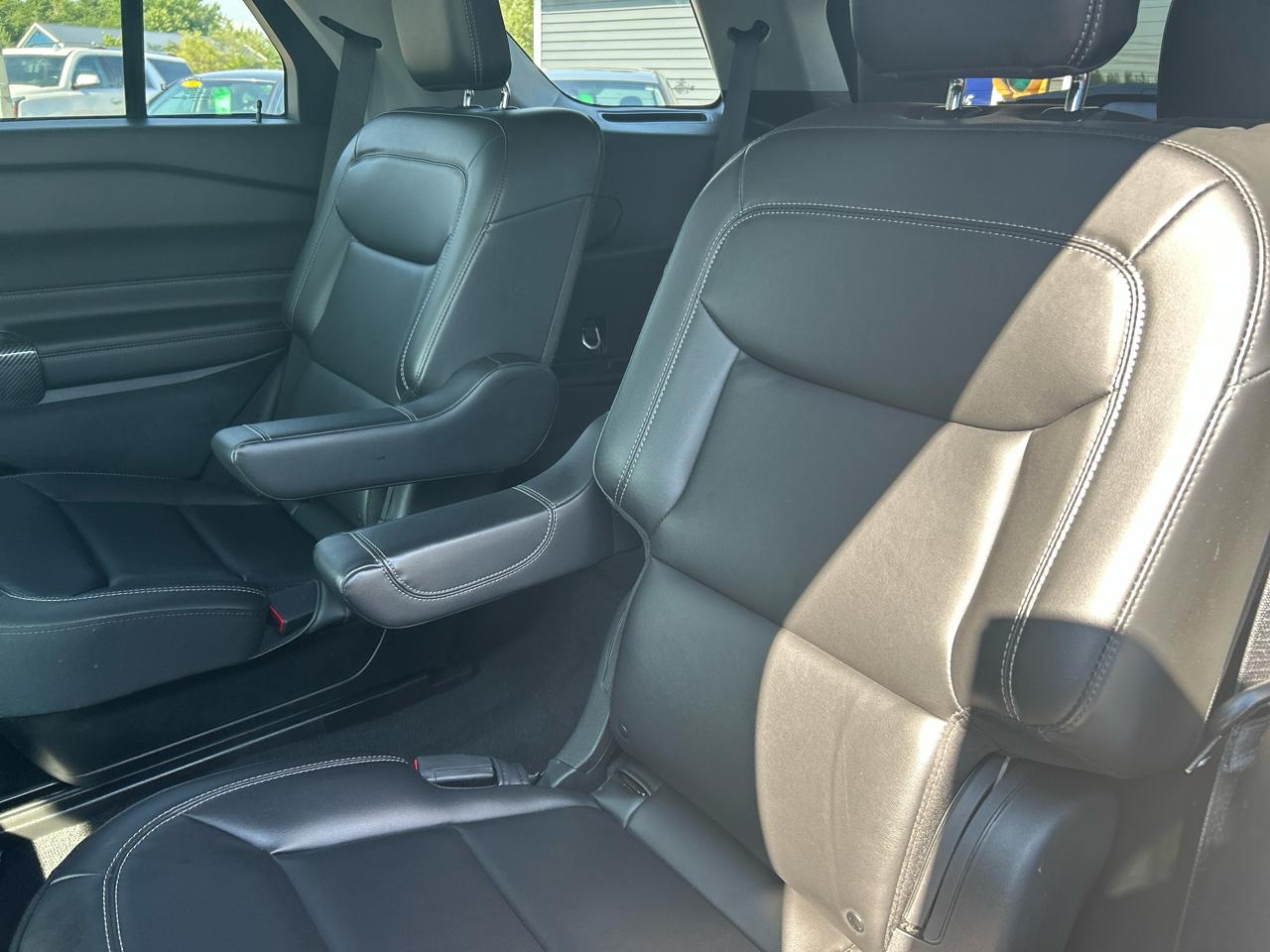 Ford Explorer 4dr 112" WB XLT 4WD 2024