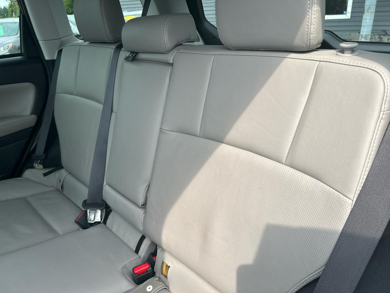 Subaru Forester 2.5i Limited 2016