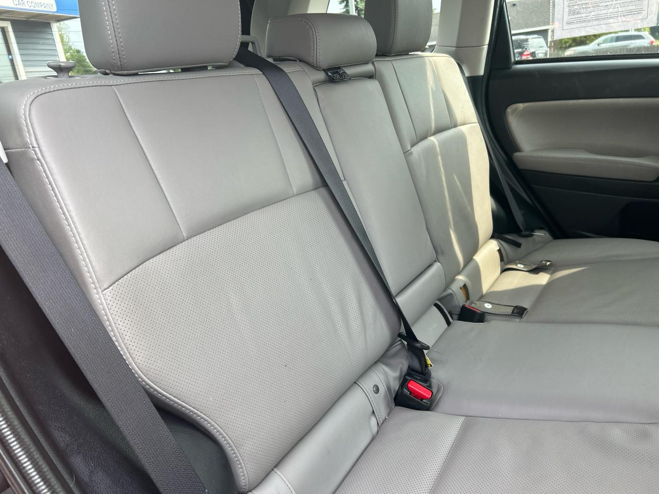 Subaru Forester 2.5i Limited 2016