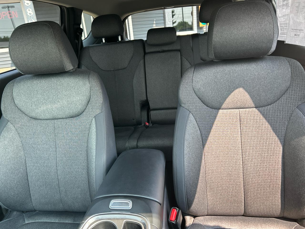 Hyundai Santa Fe SE AWD 2021