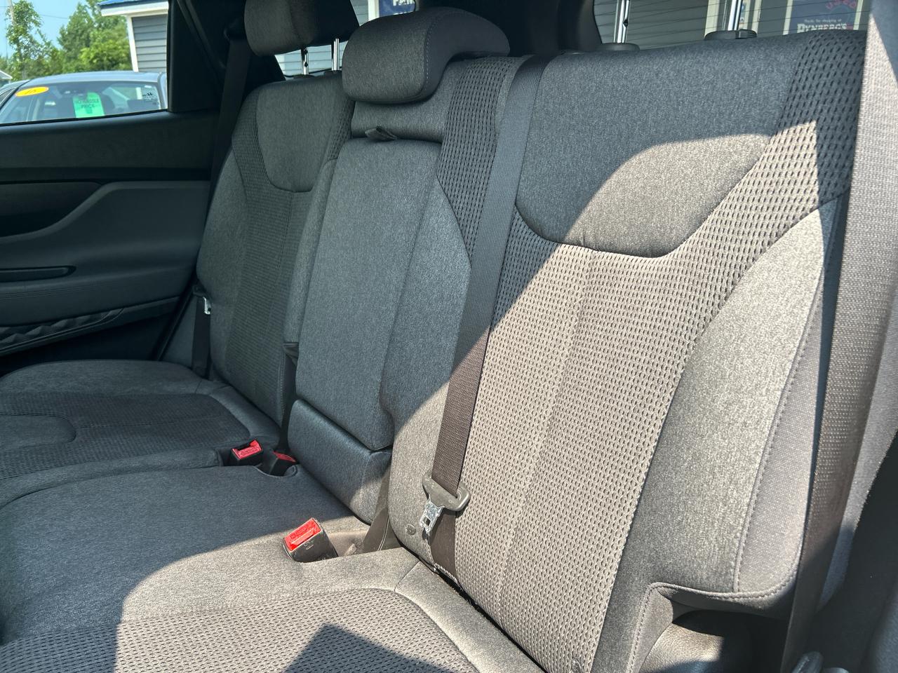Hyundai Santa Fe SE AWD 2021