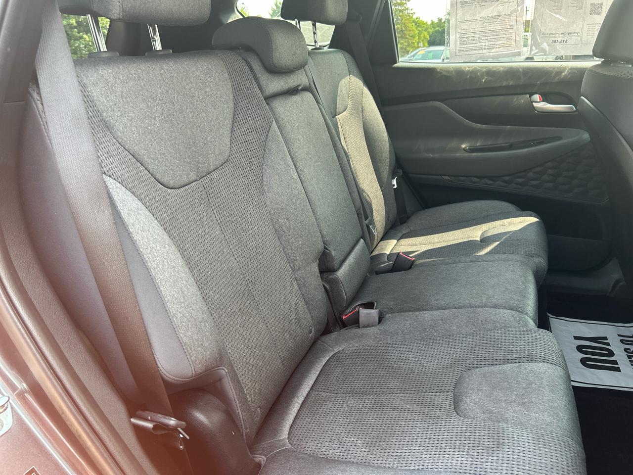 Hyundai Santa Fe SE AWD 2021