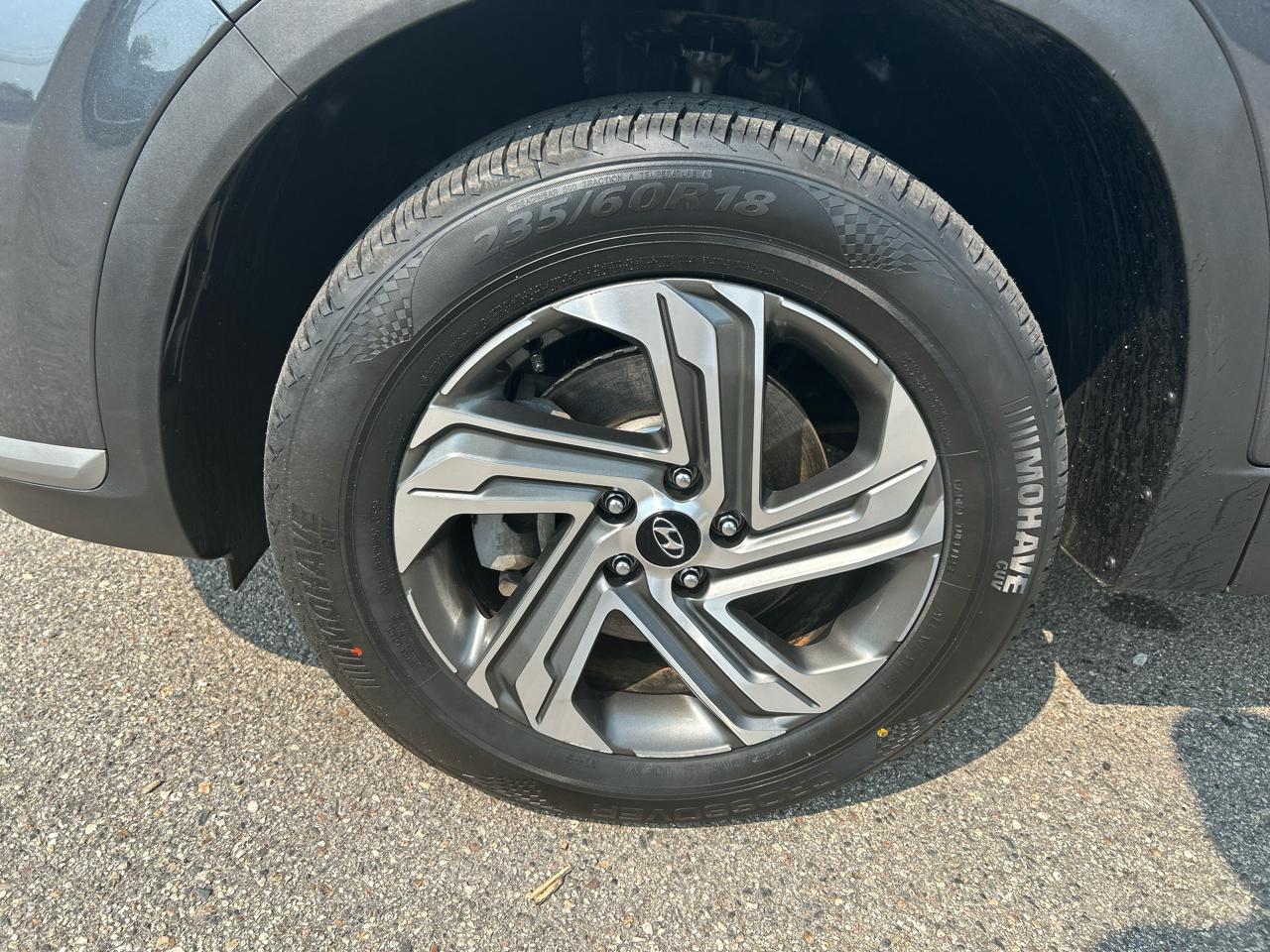 Hyundai Santa Fe SE AWD 2021